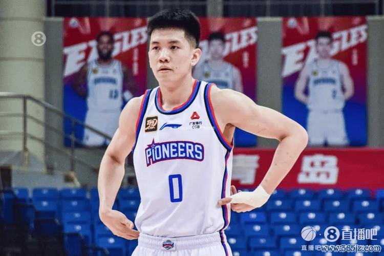 詹姆斯狂轰33+27林庭谦贡献23分 天津战胜福建