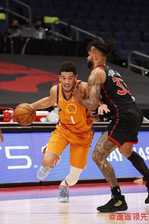 艾顿19+9西卡26+11 保罗19+6+8太阳掀翻猛龙